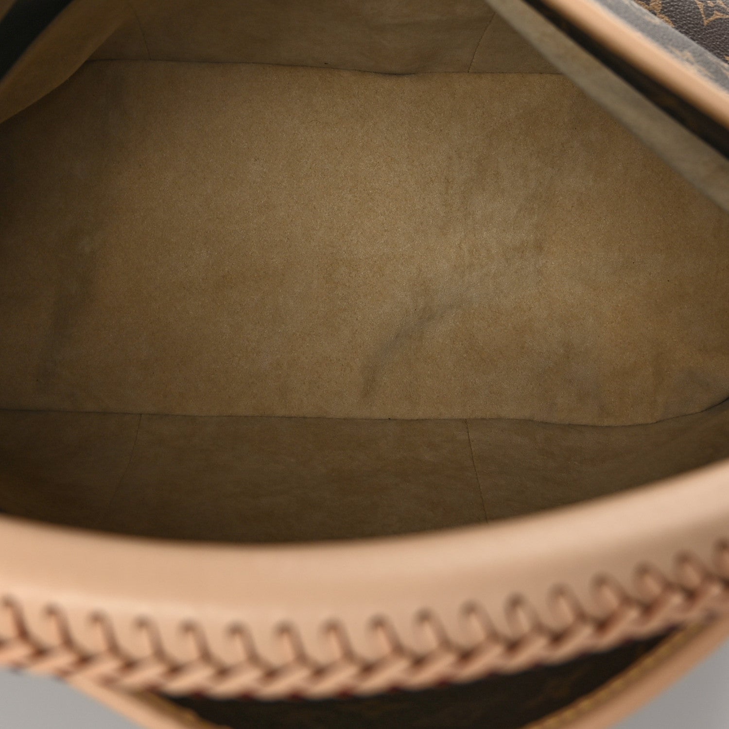 Louis Vuitton Monogram Artsy MM 5 of 8
