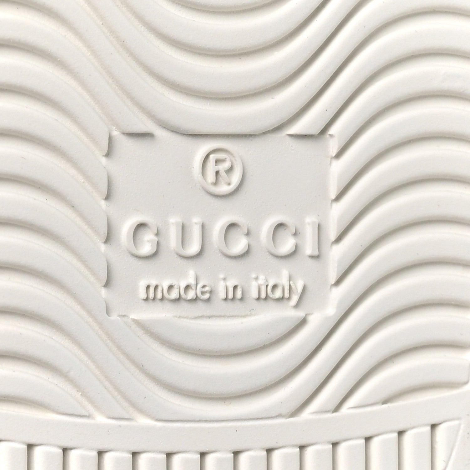 Gucci Calfskin Interlocking G Perforated Womens Ace Sneakers 37 White Grey Sky 7 of 9
