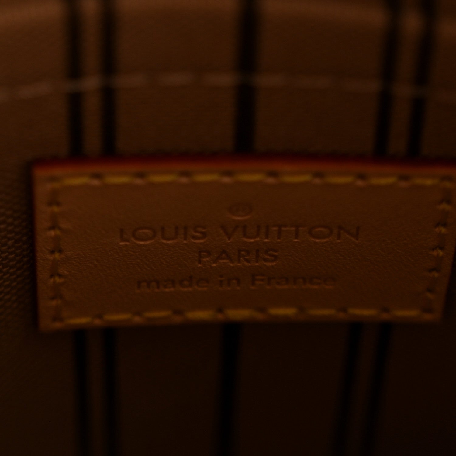 Louis Vuitton Monogram Piano 6 of 9