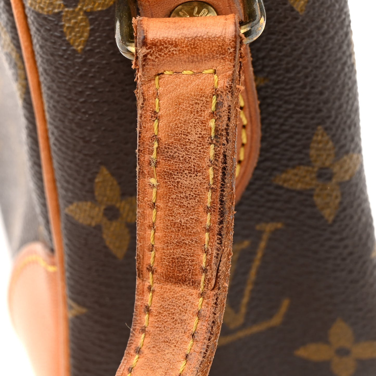 LOUIS VUITTON Monogram Trocadero 27