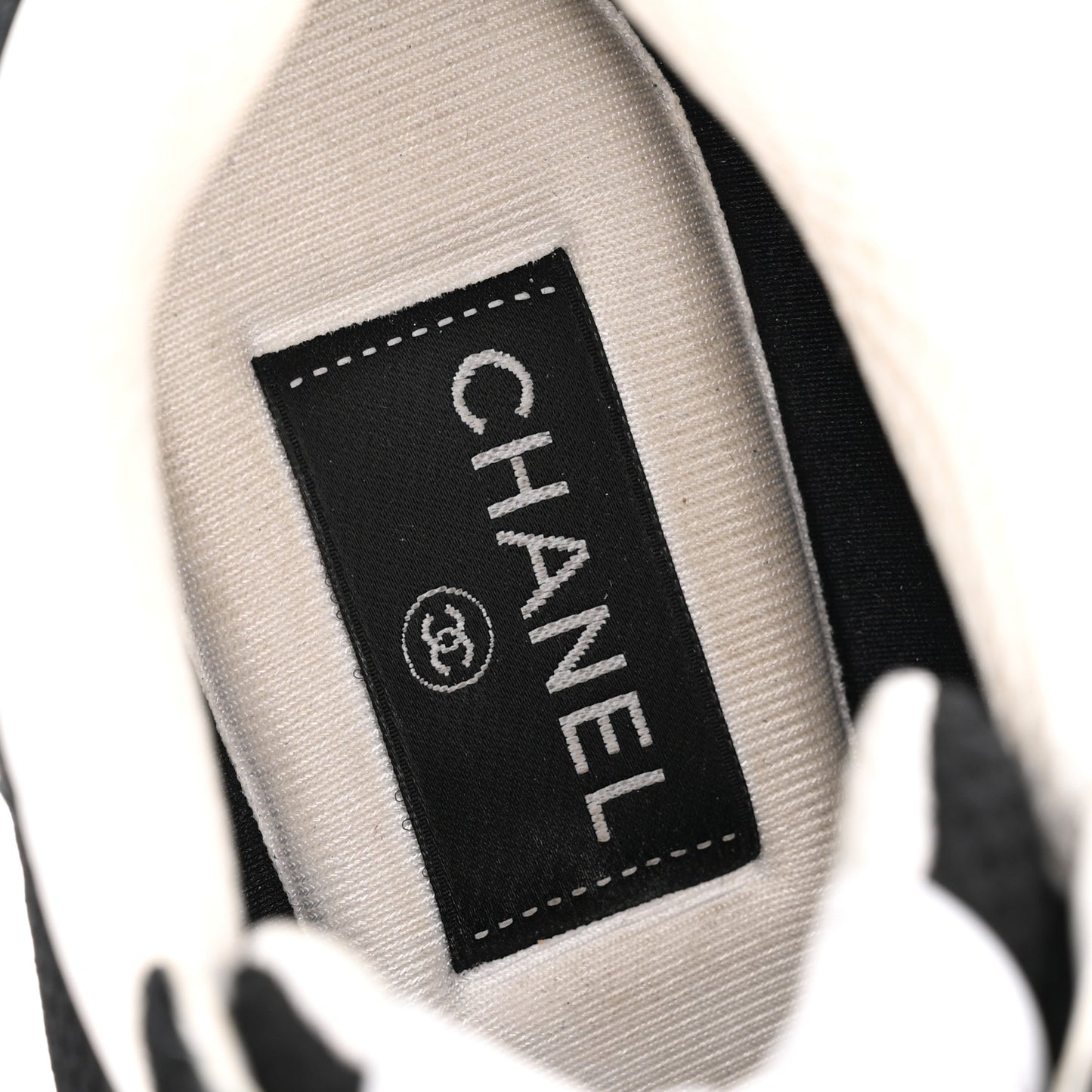 Mesh Suede Grained Calfskin Womens CC Sneakers 38.5 Black White