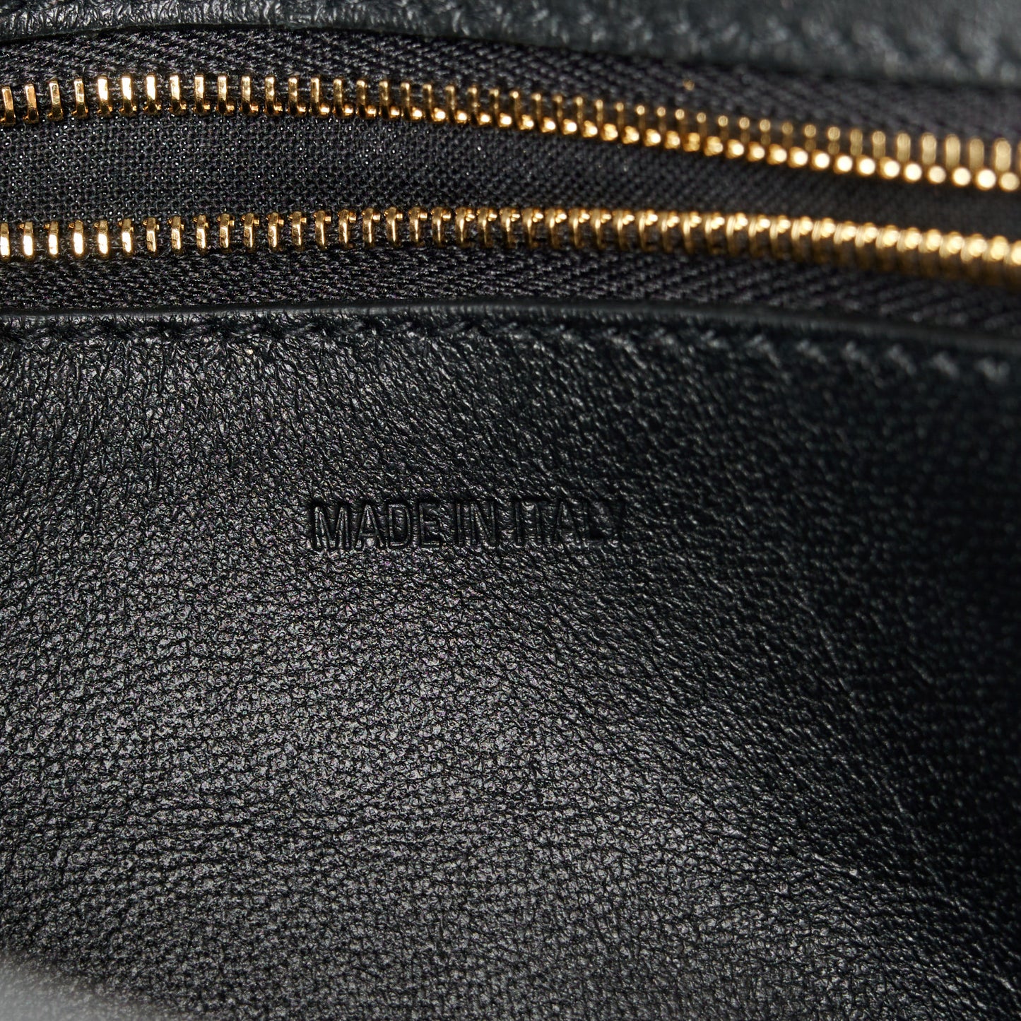 Paper Calfskin S Downtown Chain Shoulder Bag Black