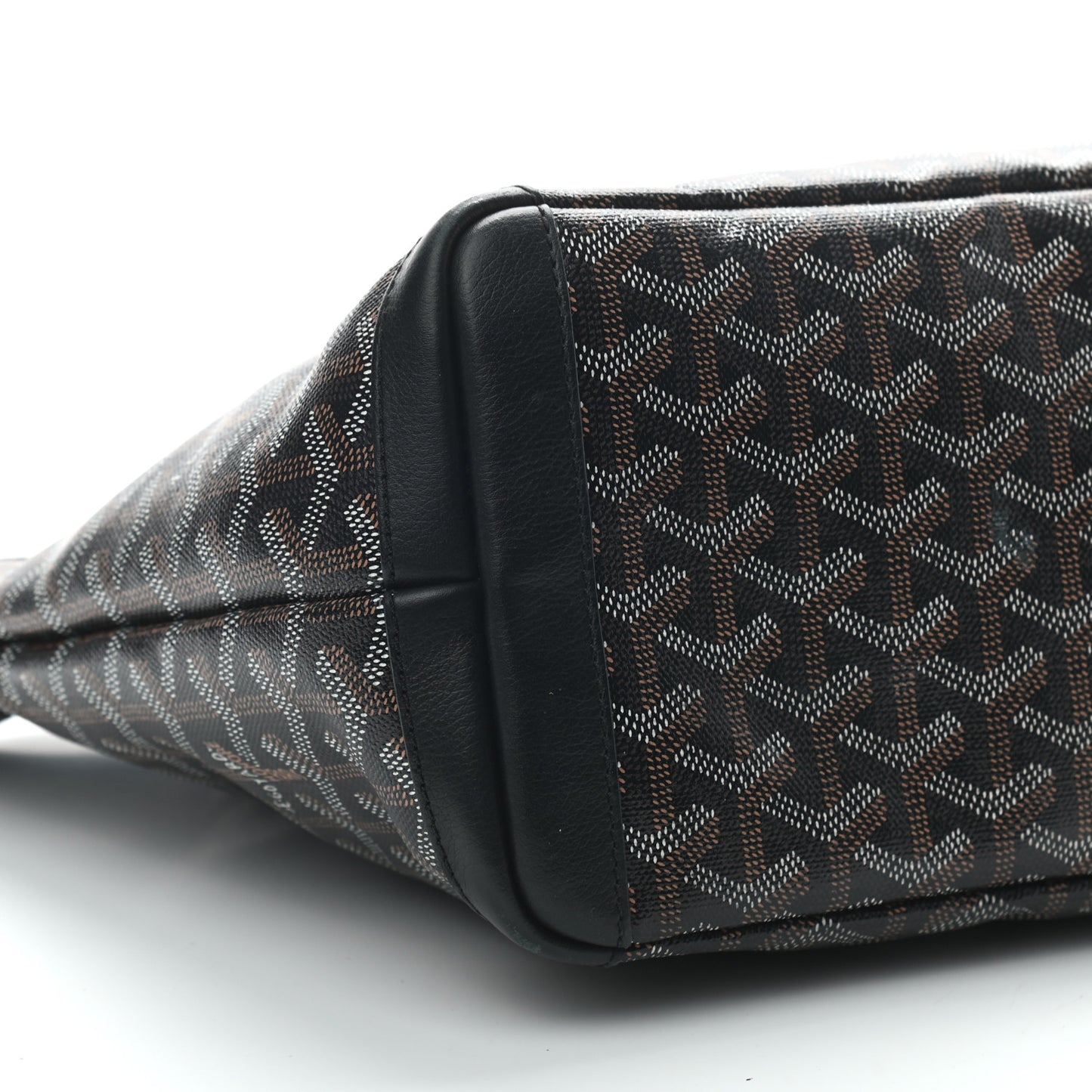 Goyardine Artois PM Black