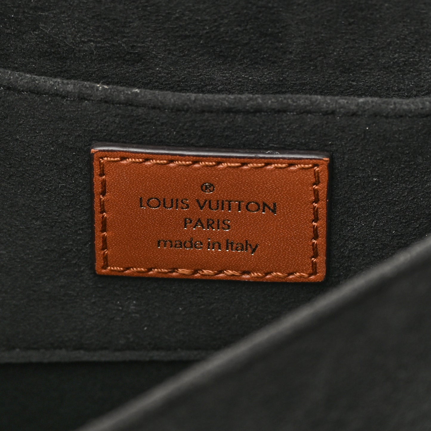 Reverse Monogram Dauphine Mini