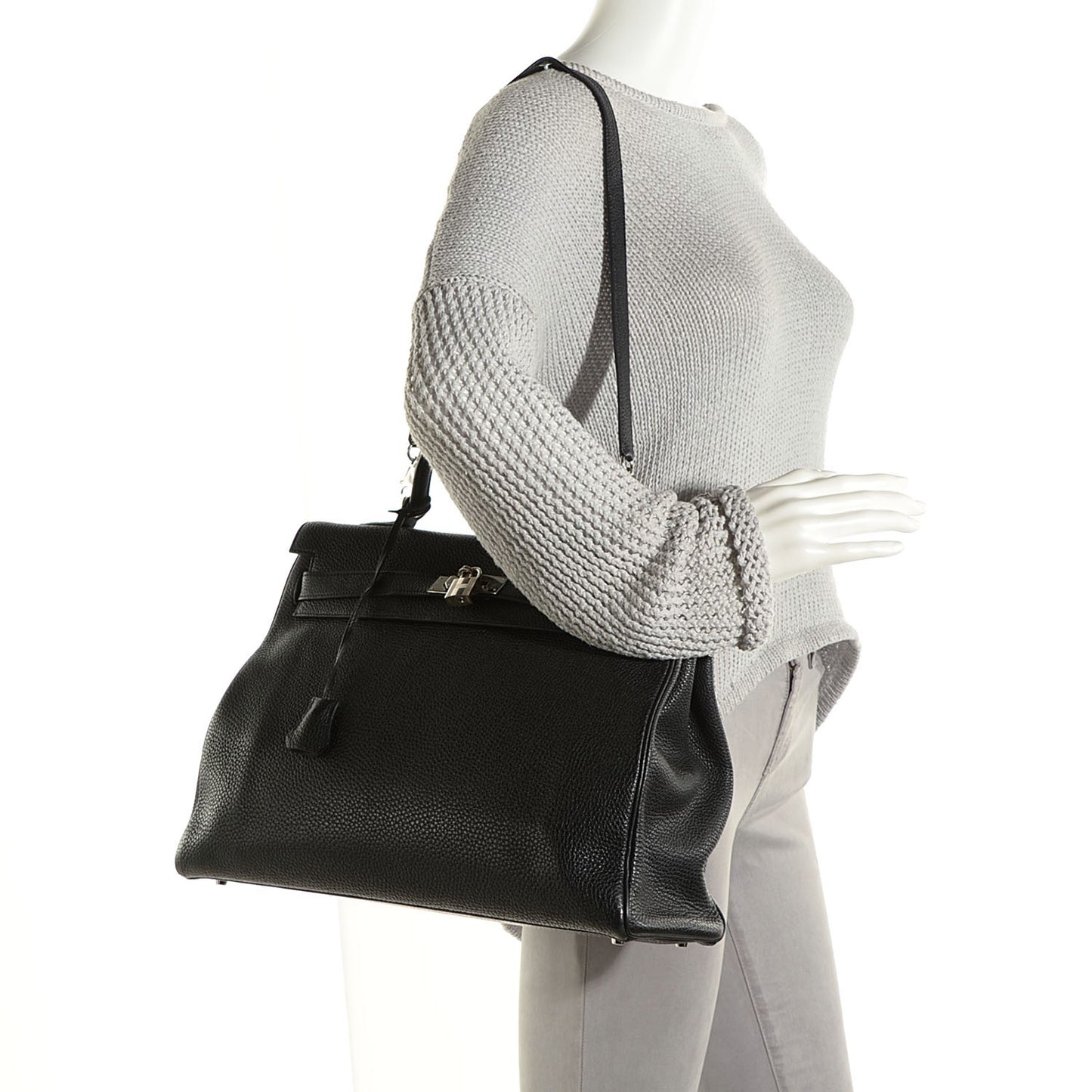 Togo Kelly Retourne 40 Black