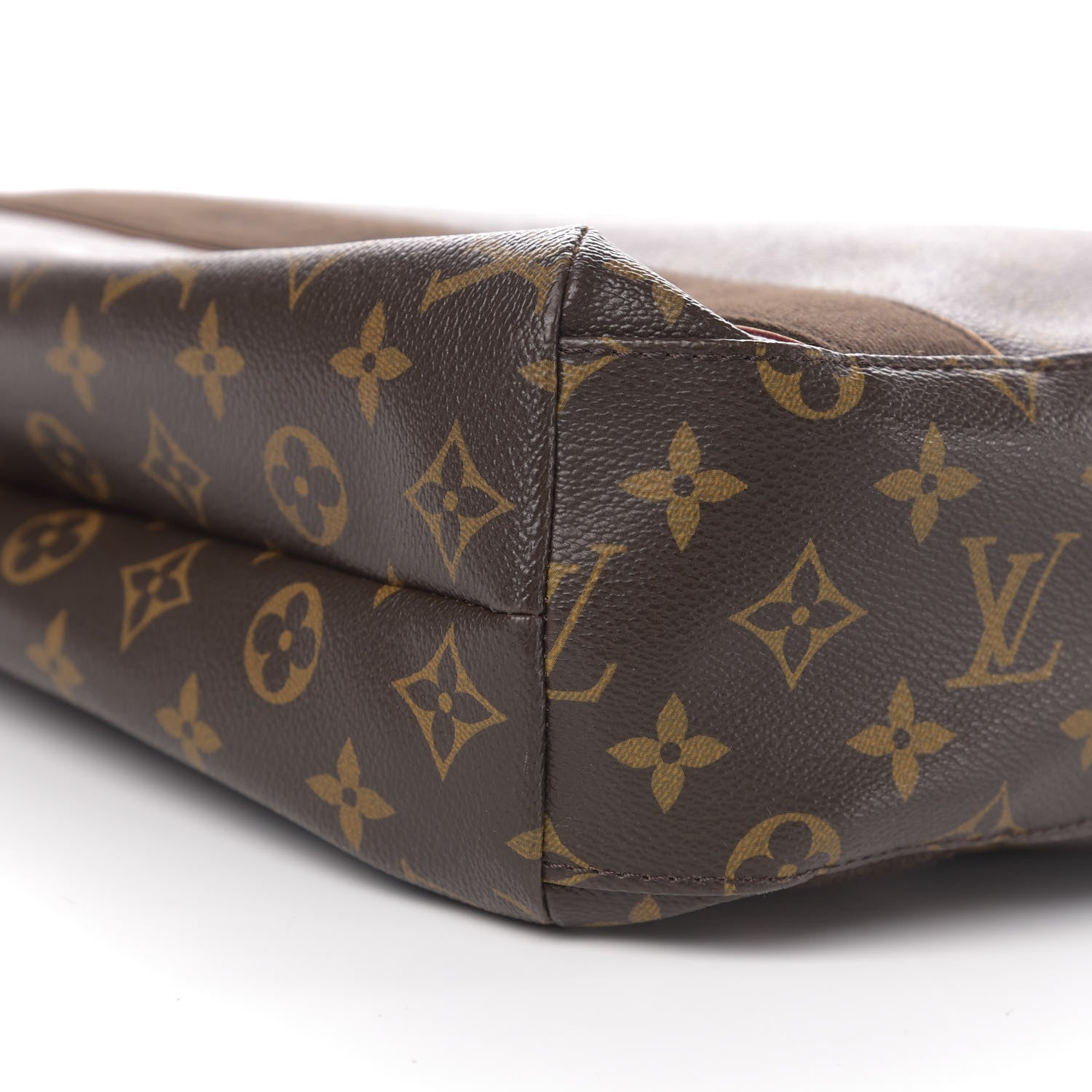 Louis Vuitton Monogram Cabas Beaubourg 7 of 9