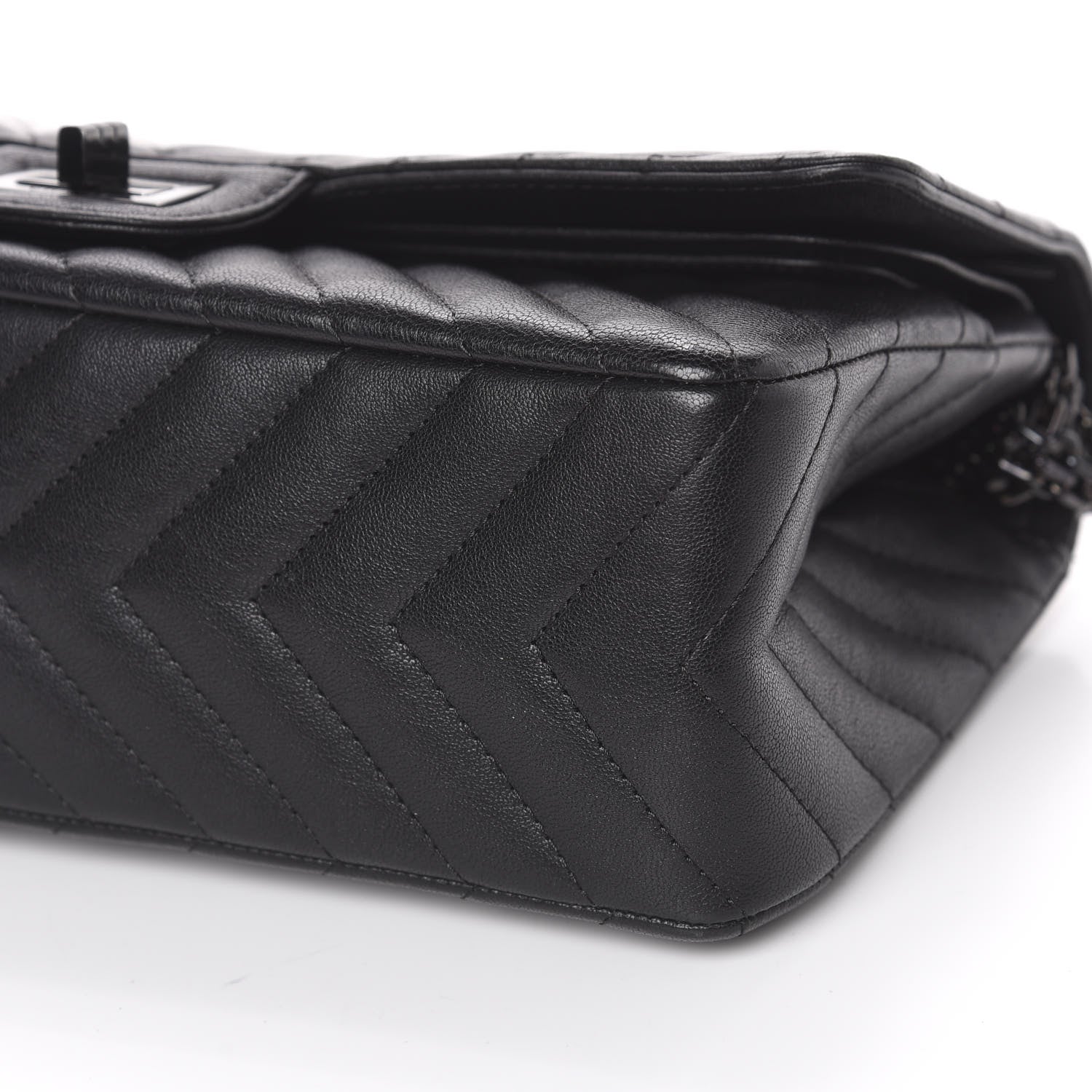 Chanel Sheepskin Chevron Quilted 2.55 Reissue 225 Double Flap So Black 8 of 11
