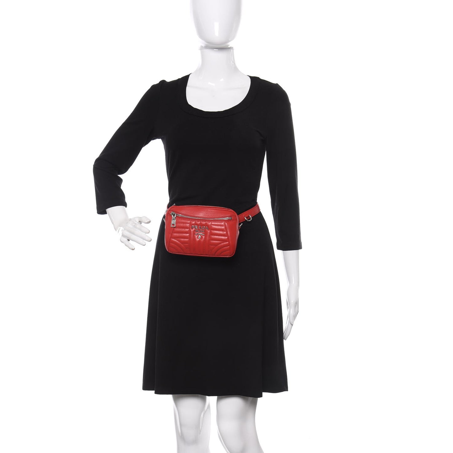 Soft Calfskin Impunture Diagramme Belt Bag Rosso