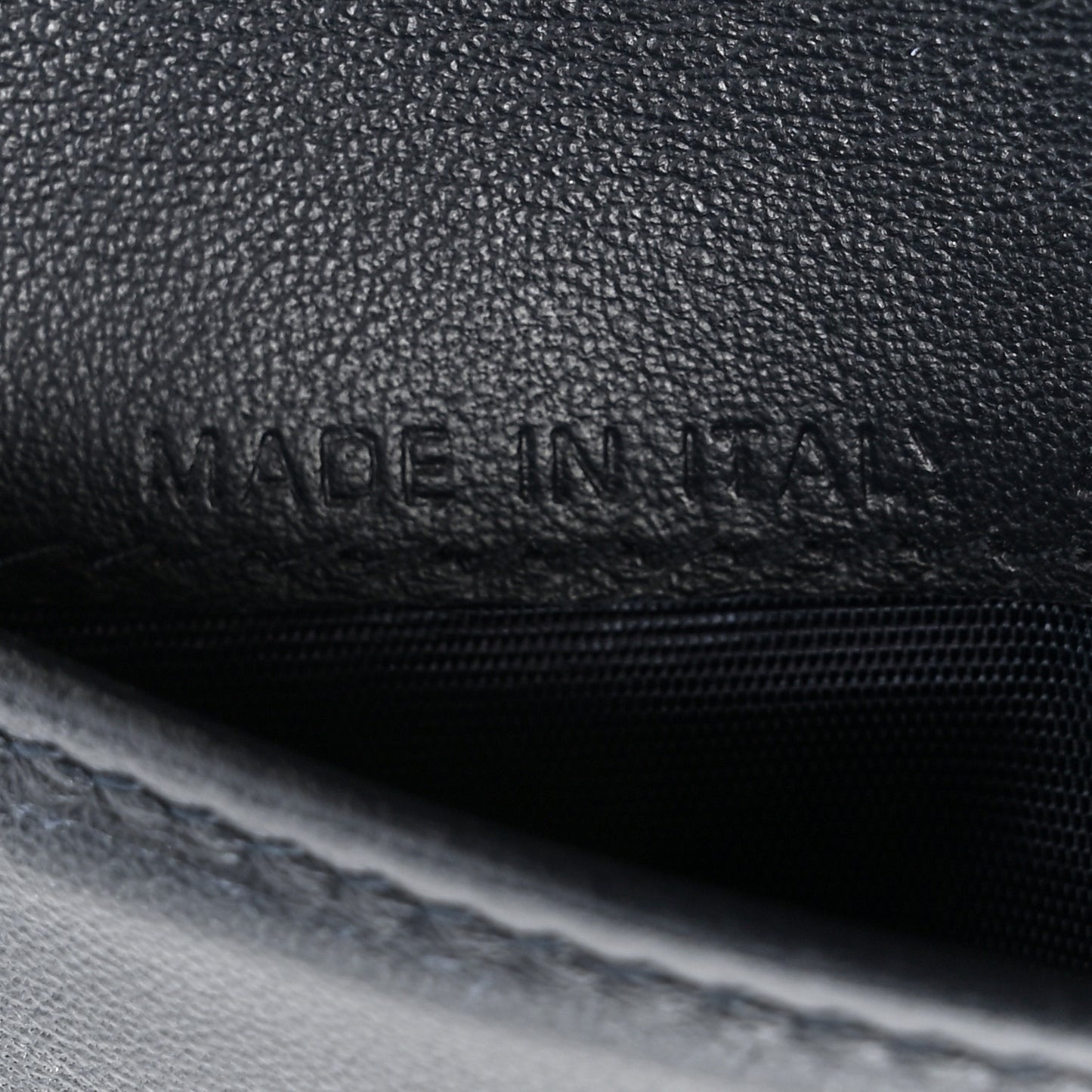 Oblique Saddle Lotus Wallet Blue