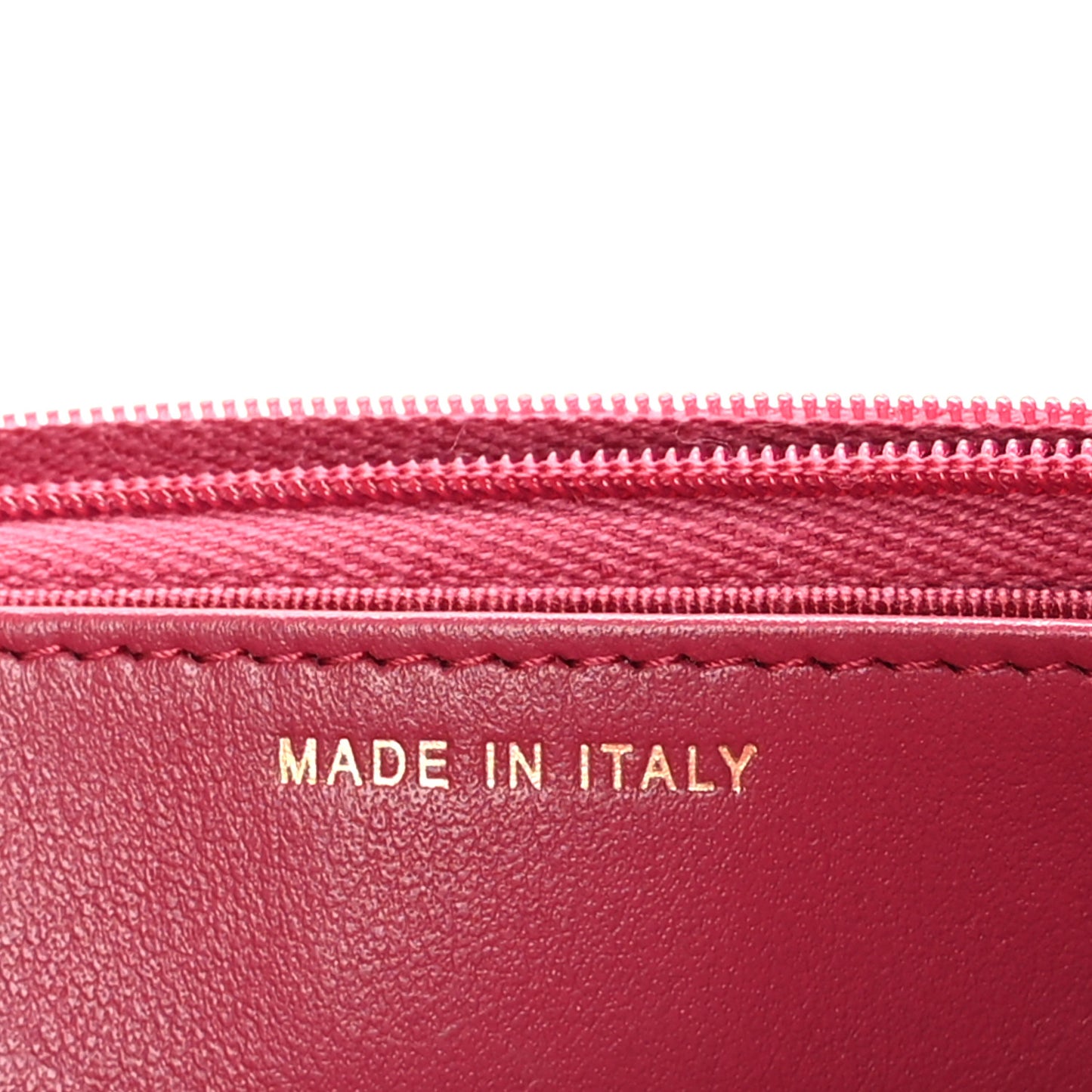 Caviar Quilted Wallet On Chain WOC Dark Pink