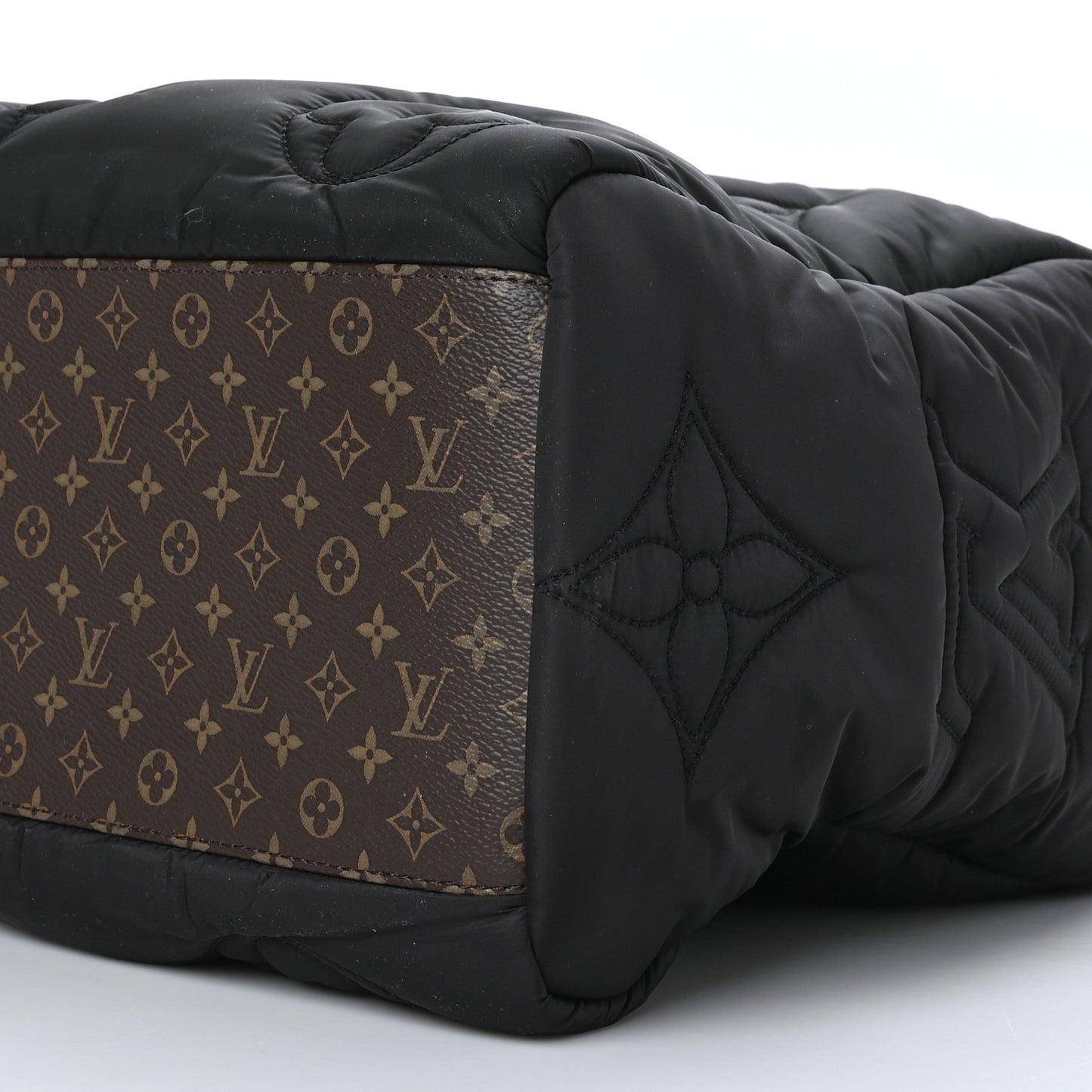 Econyl Monogram Pillow Giant Onthego MM Black