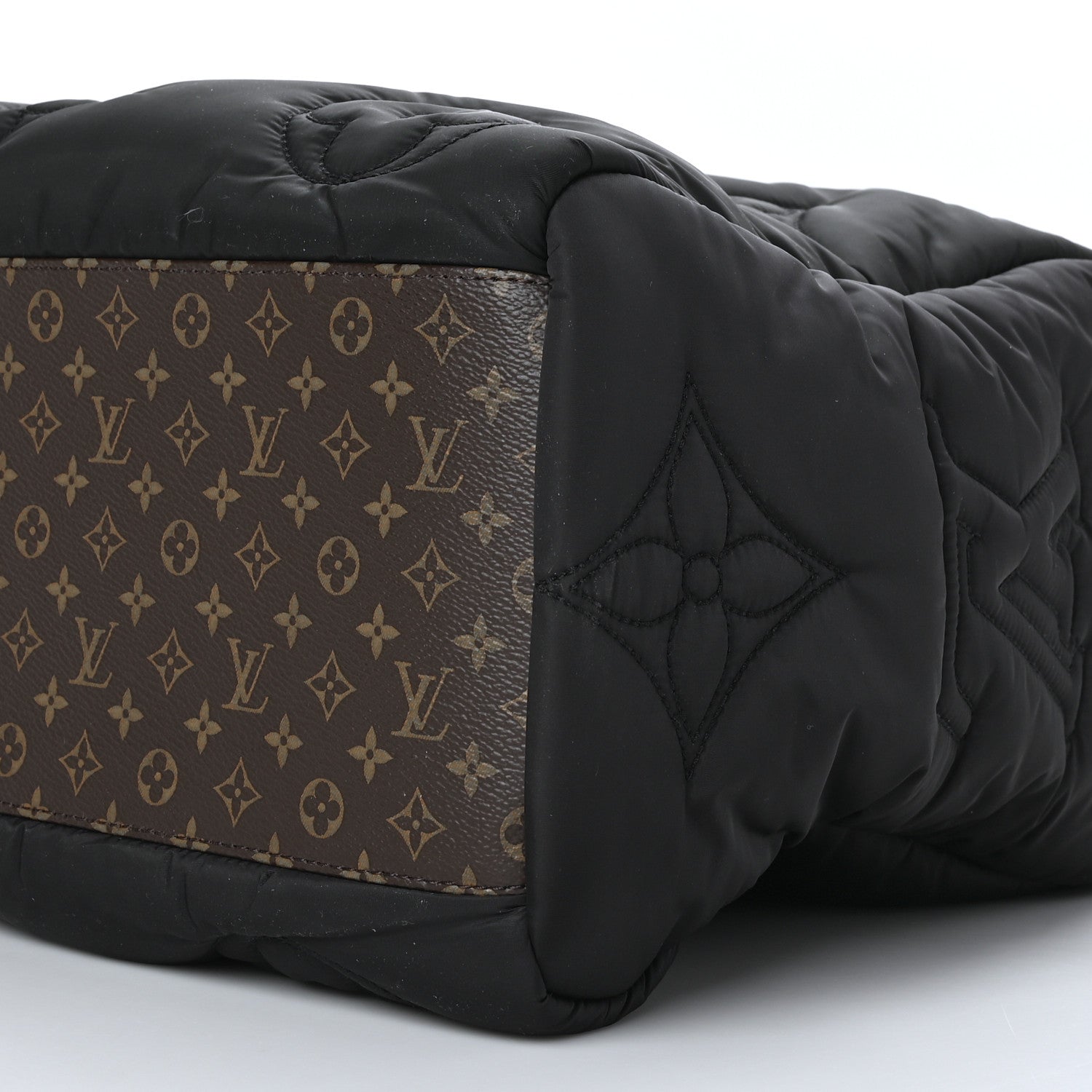 Louis Vuitton Econyl Monogram Pillow Giant Onthego MM Black 8 of 8