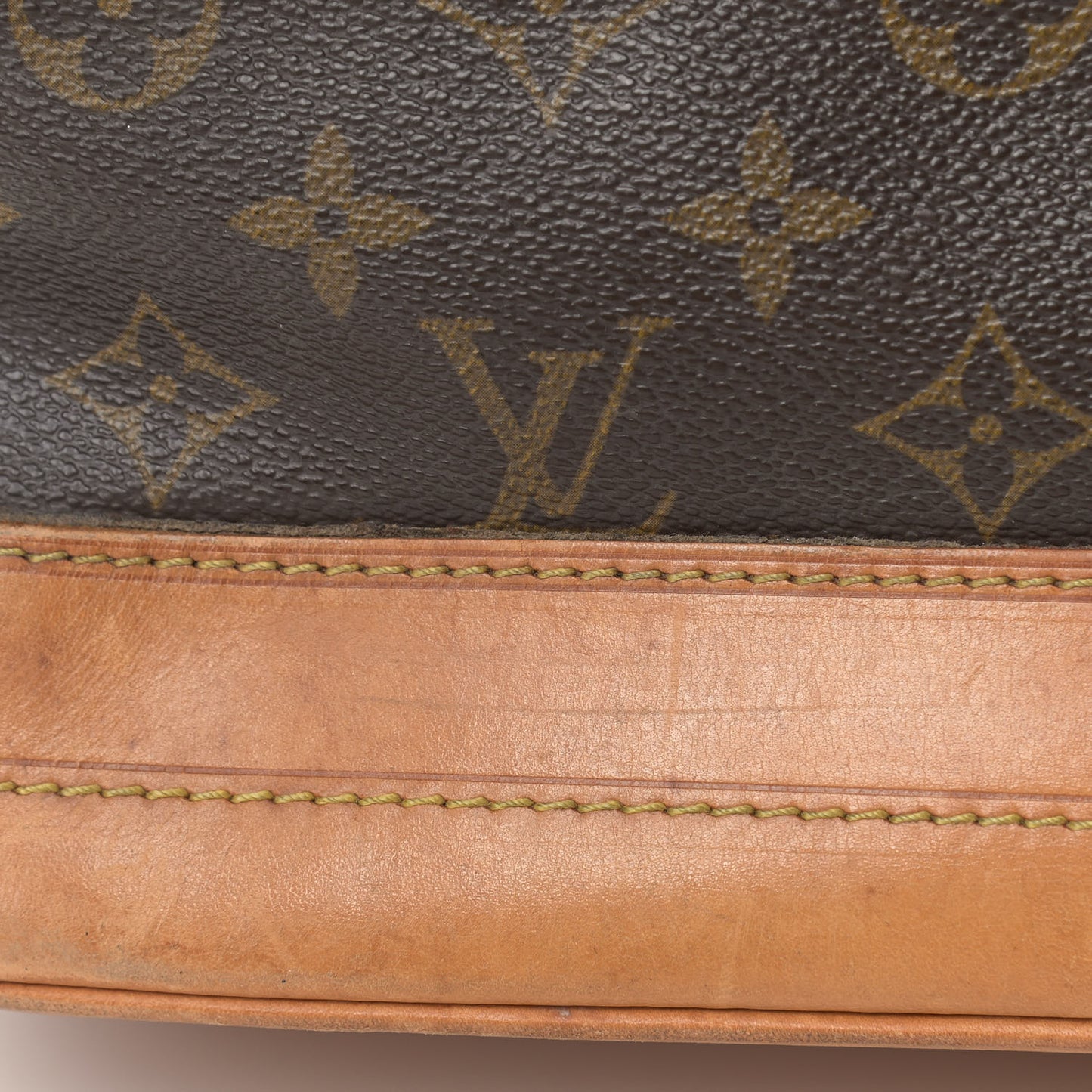 Monogram Noe
