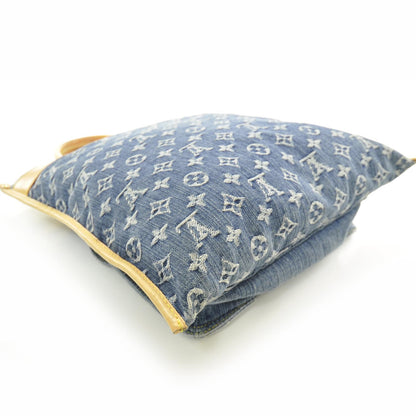 Louis Vuitton Denim Monogram Sac Plat 5 of 10