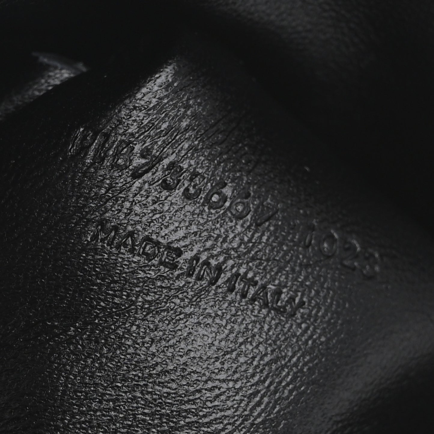 Lambskin Quilted Gaby Zipped Pouch Black