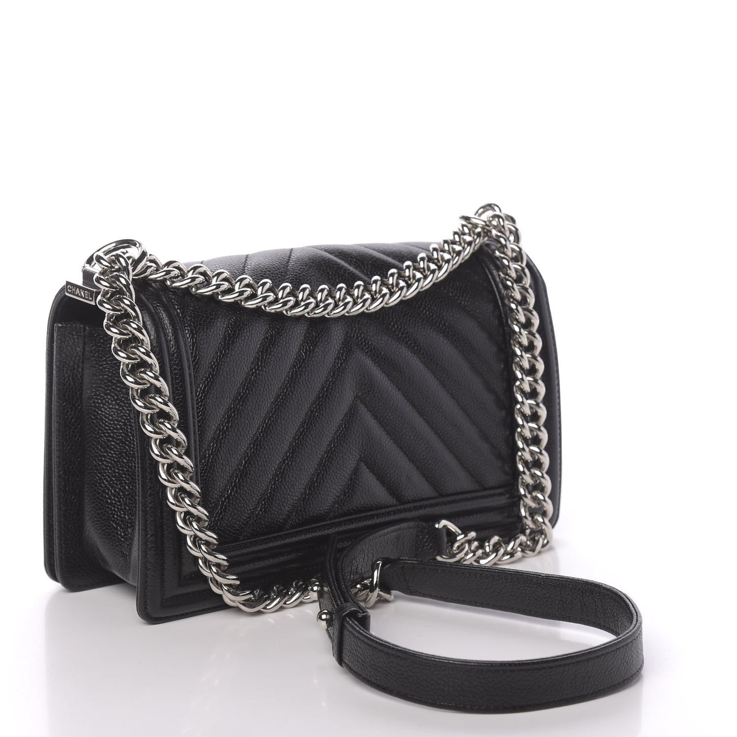 Caviar Chevron Quilted Medium Boy Flap Black