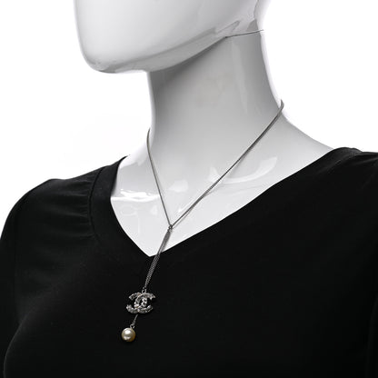 Chanel Baguette Crystal Pearl CC Lariat Necklace Silver 2 of 5
