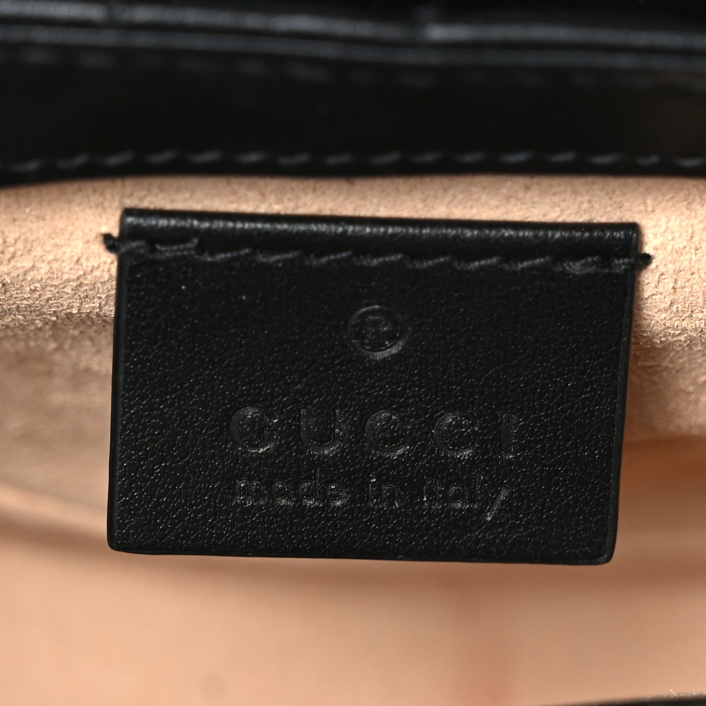 Calfskin Matelasse Aria Super Mini GG Marmont Shoulder Bag Black