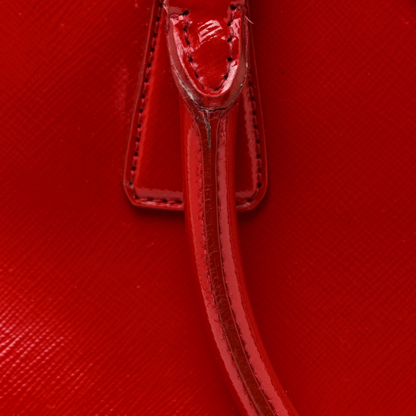 Saffiano Vernice Mini Galleria Double Zip Tote Rosso