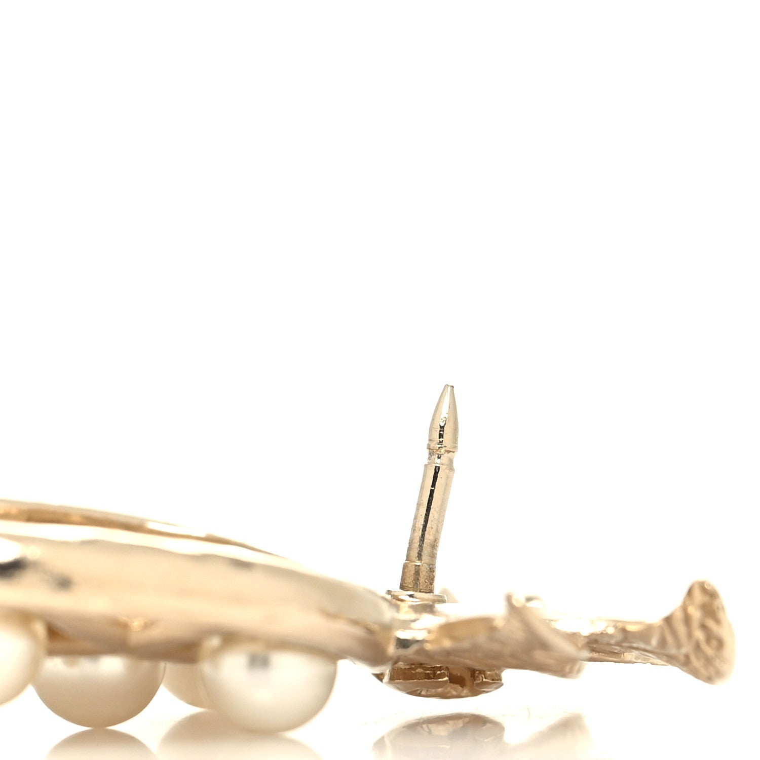 Chanel Pearl Pineapple Brooch Gold 4 of 4