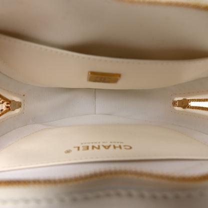 Chanel Lambskin Quilted CC In Love Heart Bag White 5 of 11