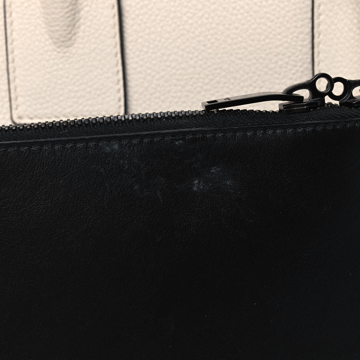 Saint Laurent Grained Calfskin Small Sac De Jour Dove Porcellana Black 9 of 10