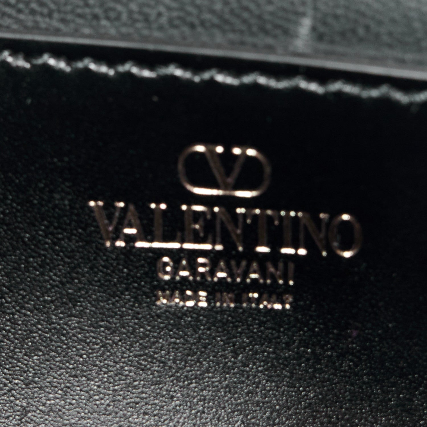 Valentino Garavani Smooth Calfskin E/W Rockstud23 Shoulder Bag Black 6 of 10