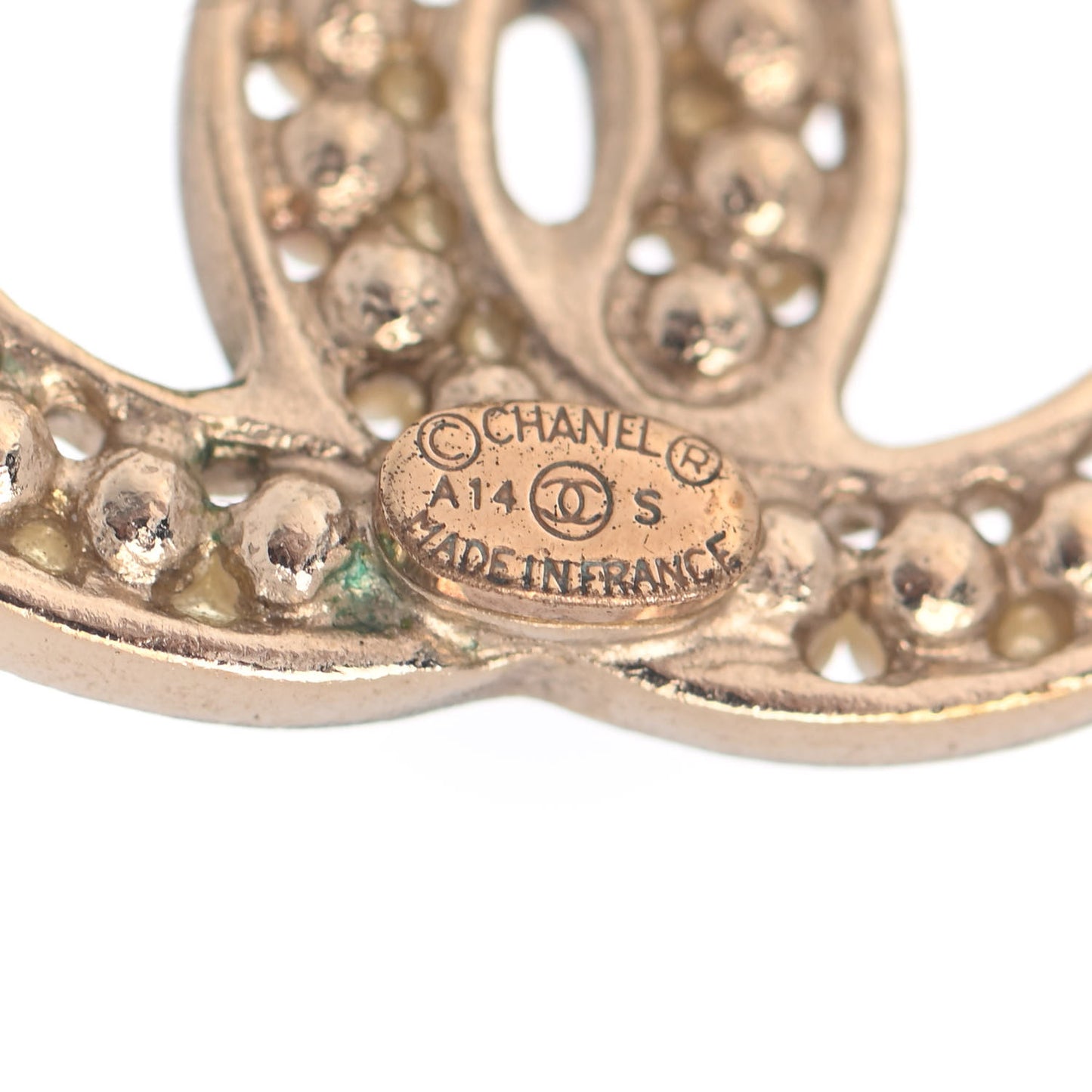 Metal Pearl CC Earrings Gold