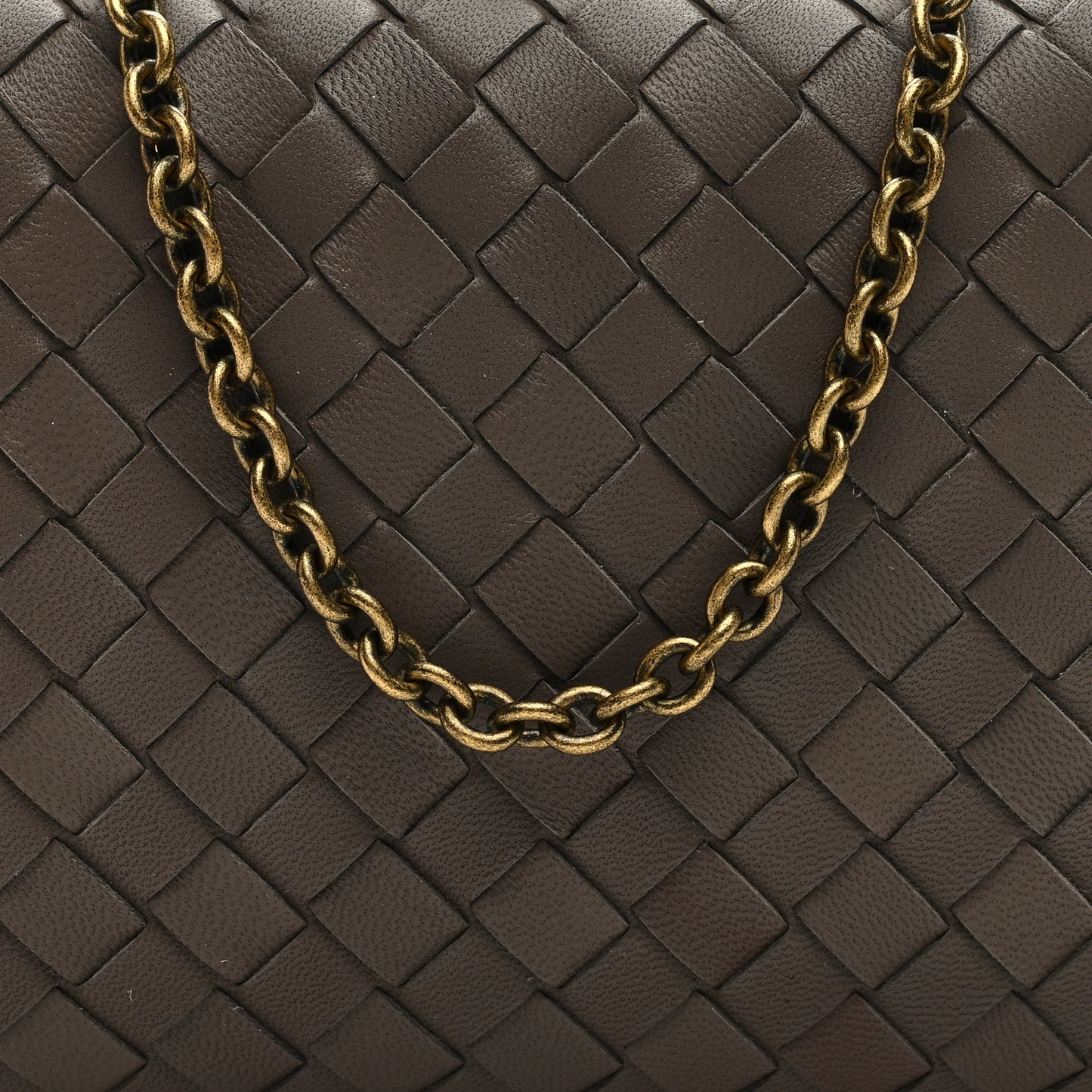 Nappa Intrecciato Chain Knot Clutch New Steel