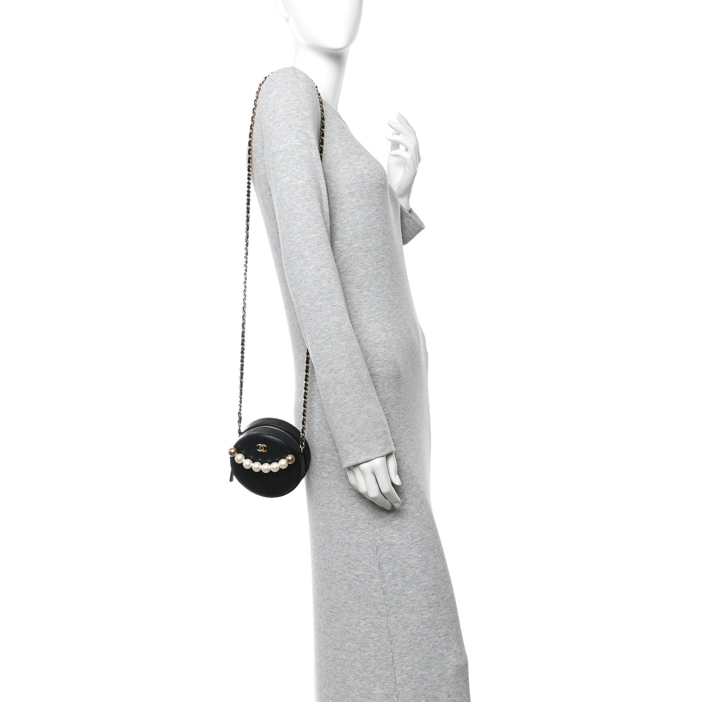 Goatskin Quilted Chic Pearls Chain Round Clutch With Chain Black