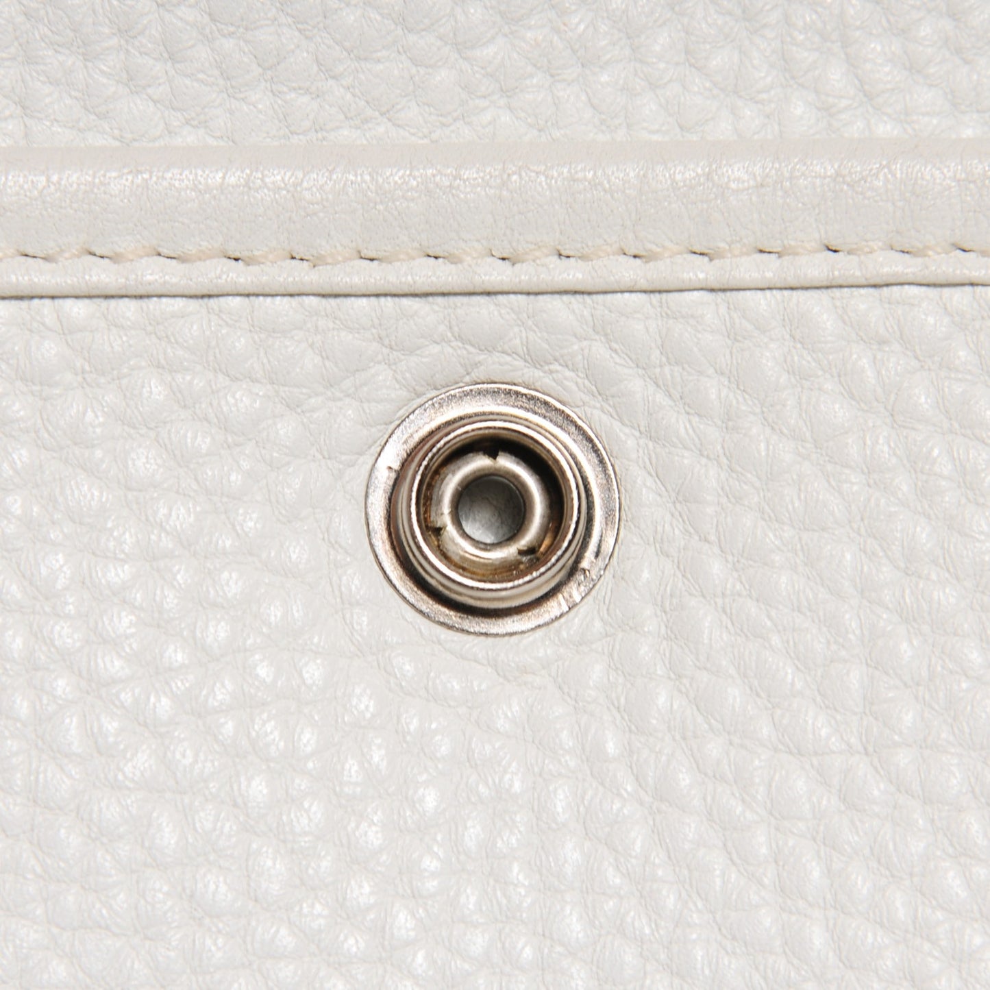Taurillon Clemence Evelyne III GM White
