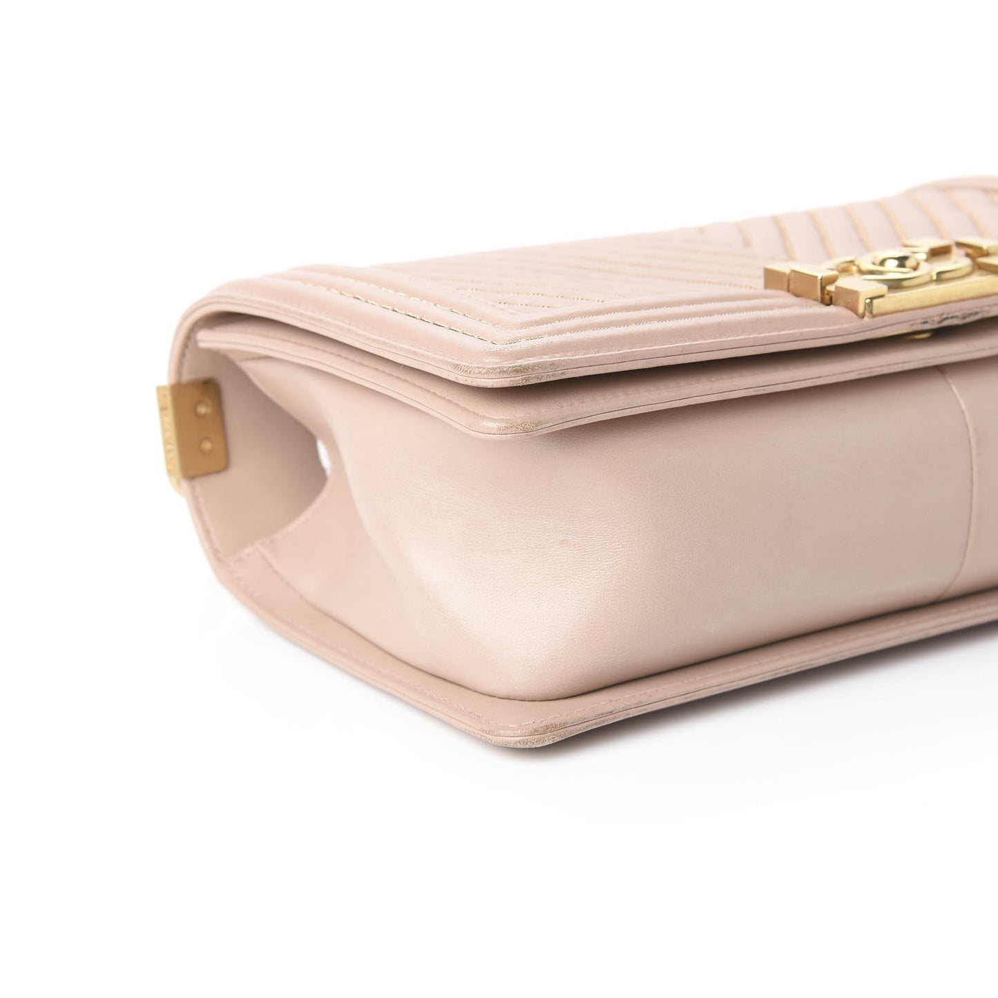 Calfskin Chevron Chain Medium Boy Flap Nude