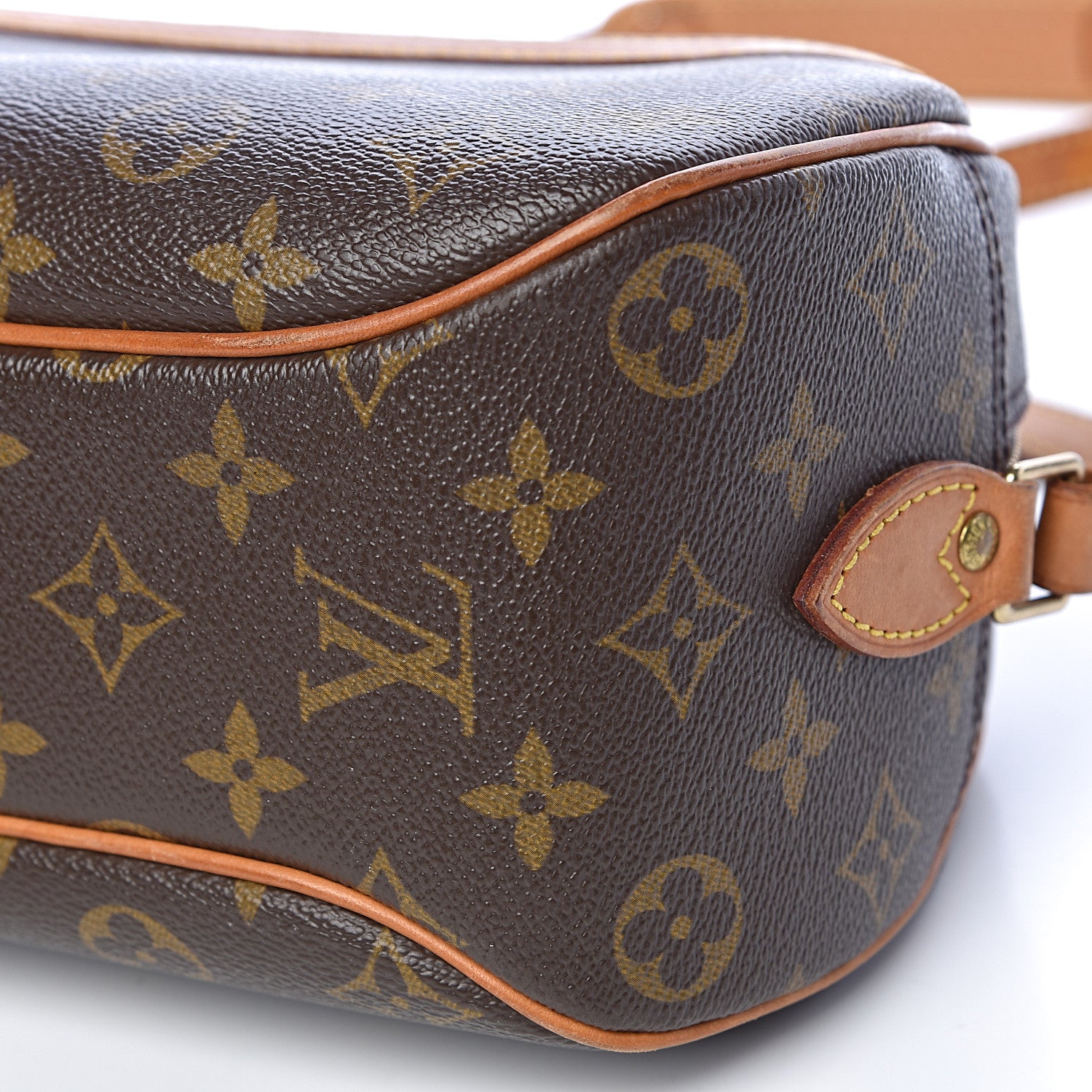 Louis Vuitton Monogram Blois 8 of 9