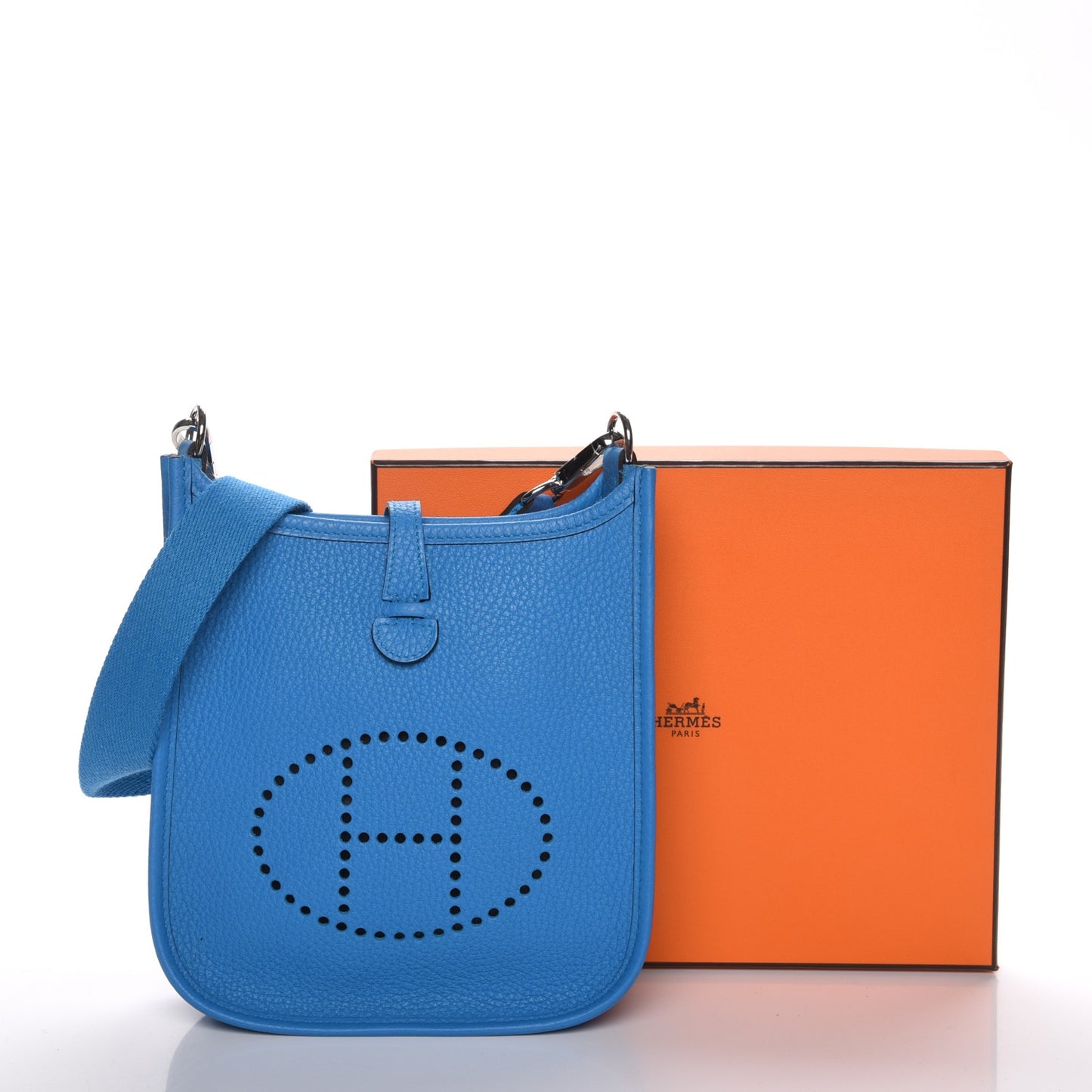 Taurillon Clemence Evelyne TPM Bleu Zanzibar