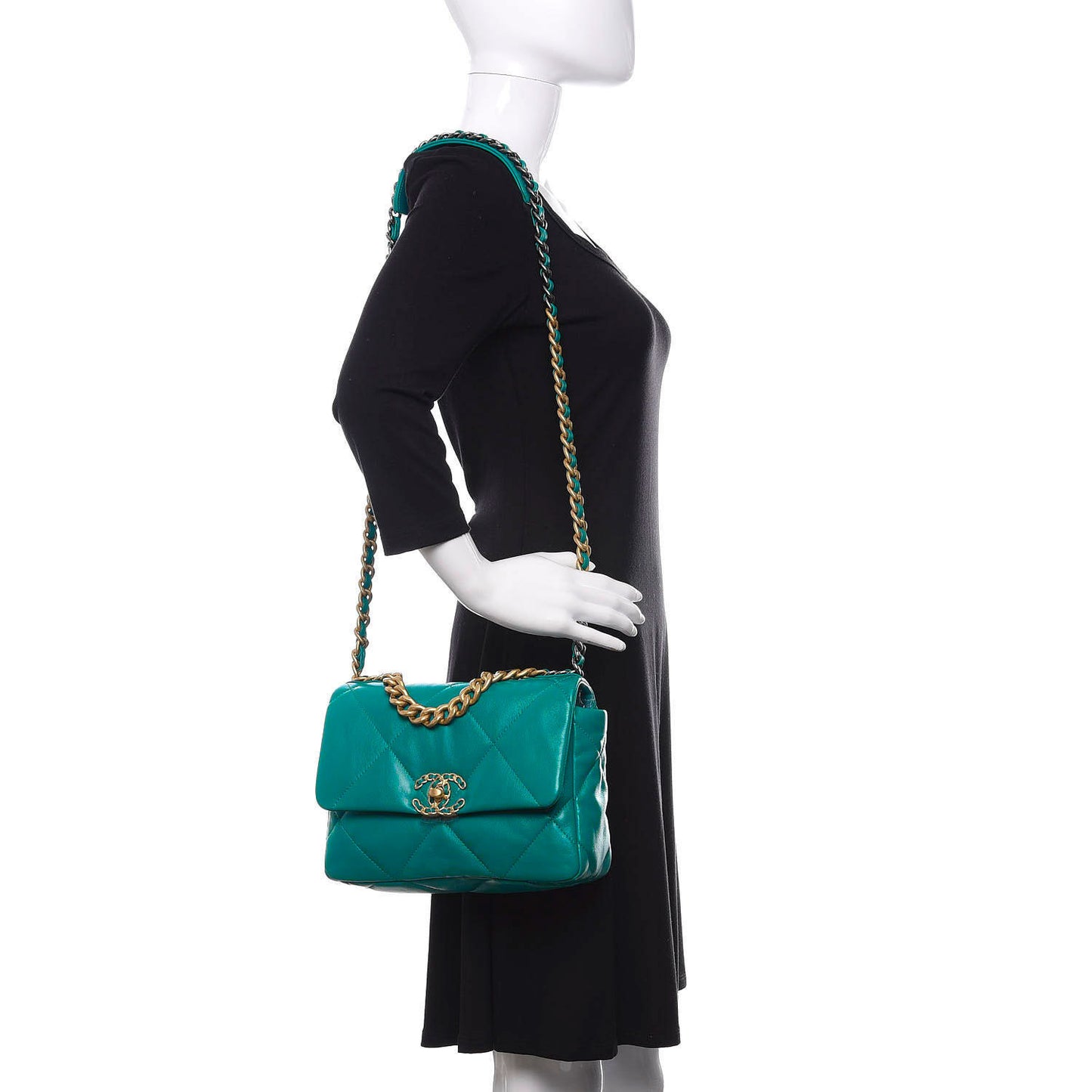 Lambskin Quilted Medium 19 Flap Green