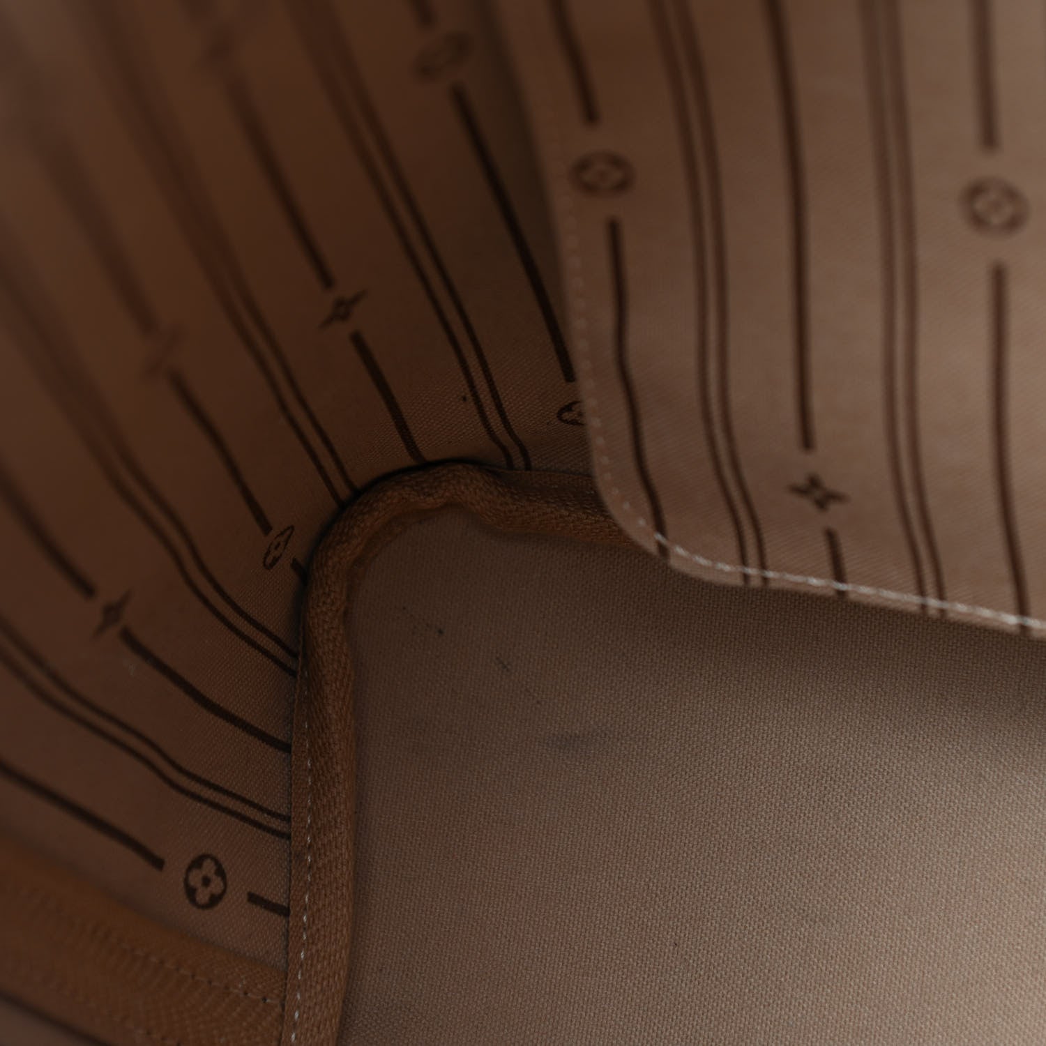 Louis Vuitton Monogram Neverfull GM 13 of 13