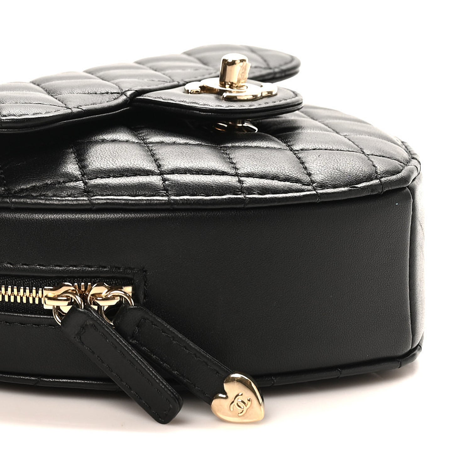 Lambskin Quilted CC In Love Heart Bag Black