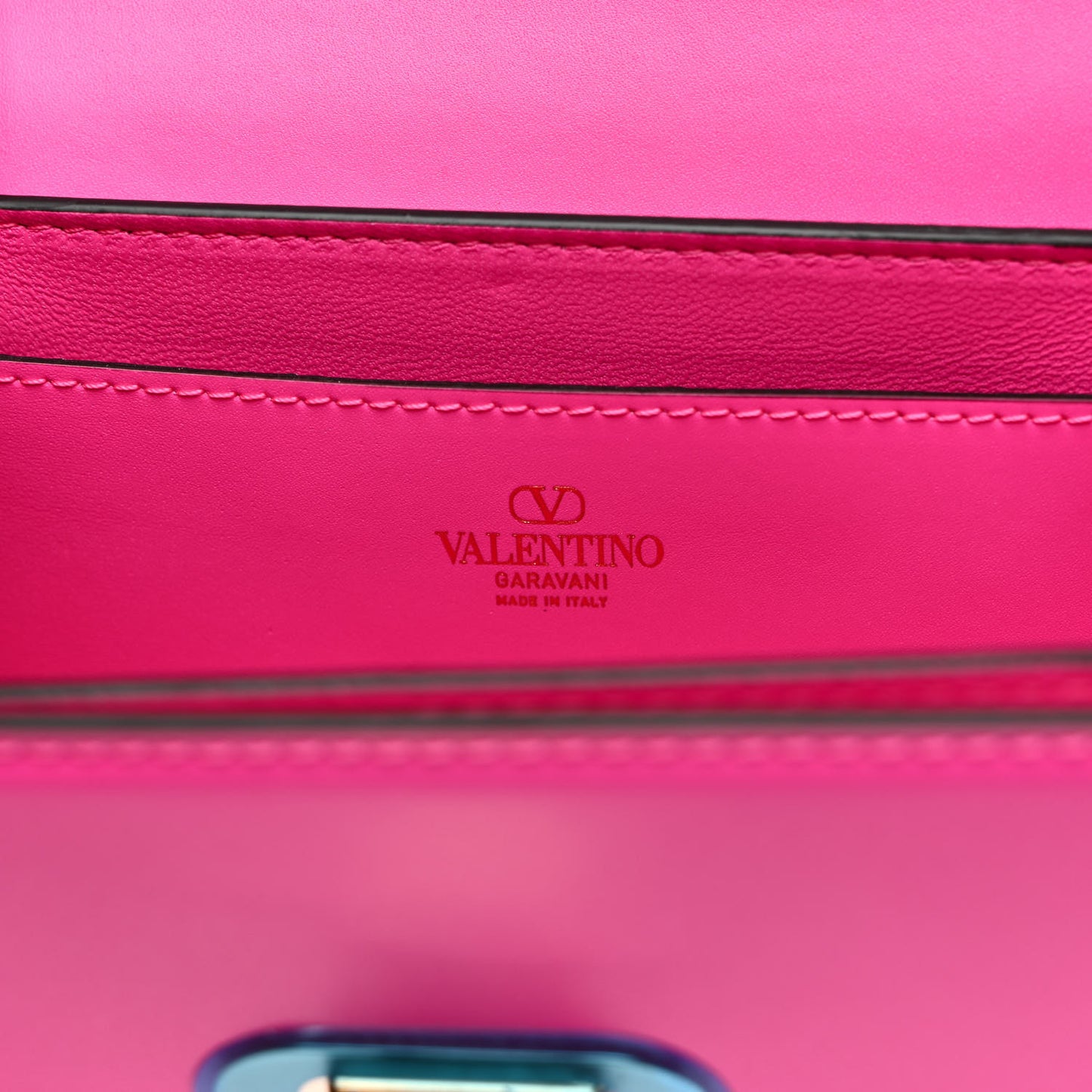 Smooth Calfskin Enamel Tonal Small Rockstud23 Shoulder Bag Pink PP
