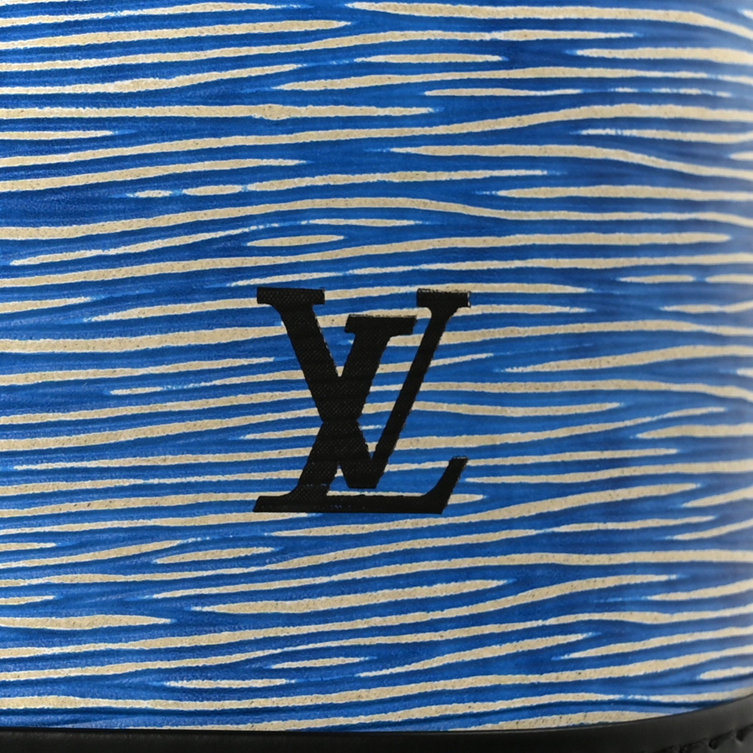 Louis Vuitton Epi Alma PM Denim Light 9 of 12