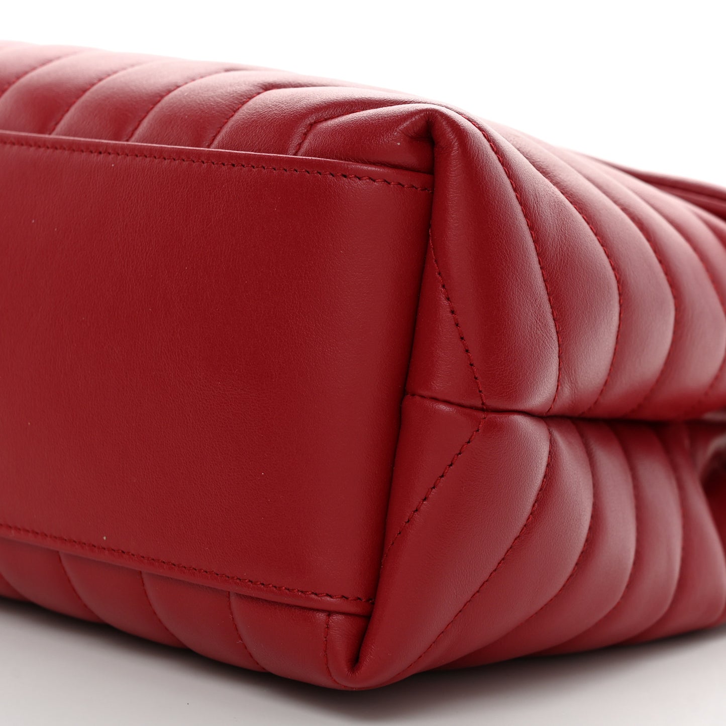 Calfskin Y Quilted Monogram Medium Loulou Chain Satchel Lipstick Red