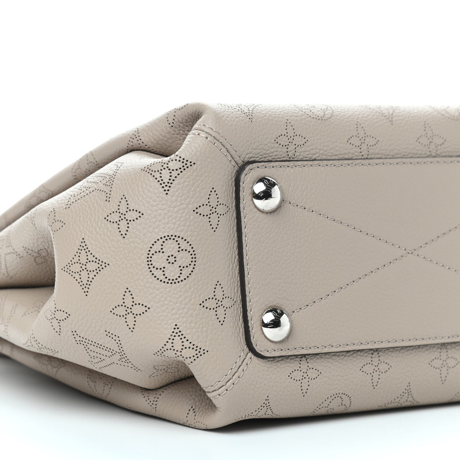 Louis Vuitton Mahina Babylone Chain BB Galet 7 of 9