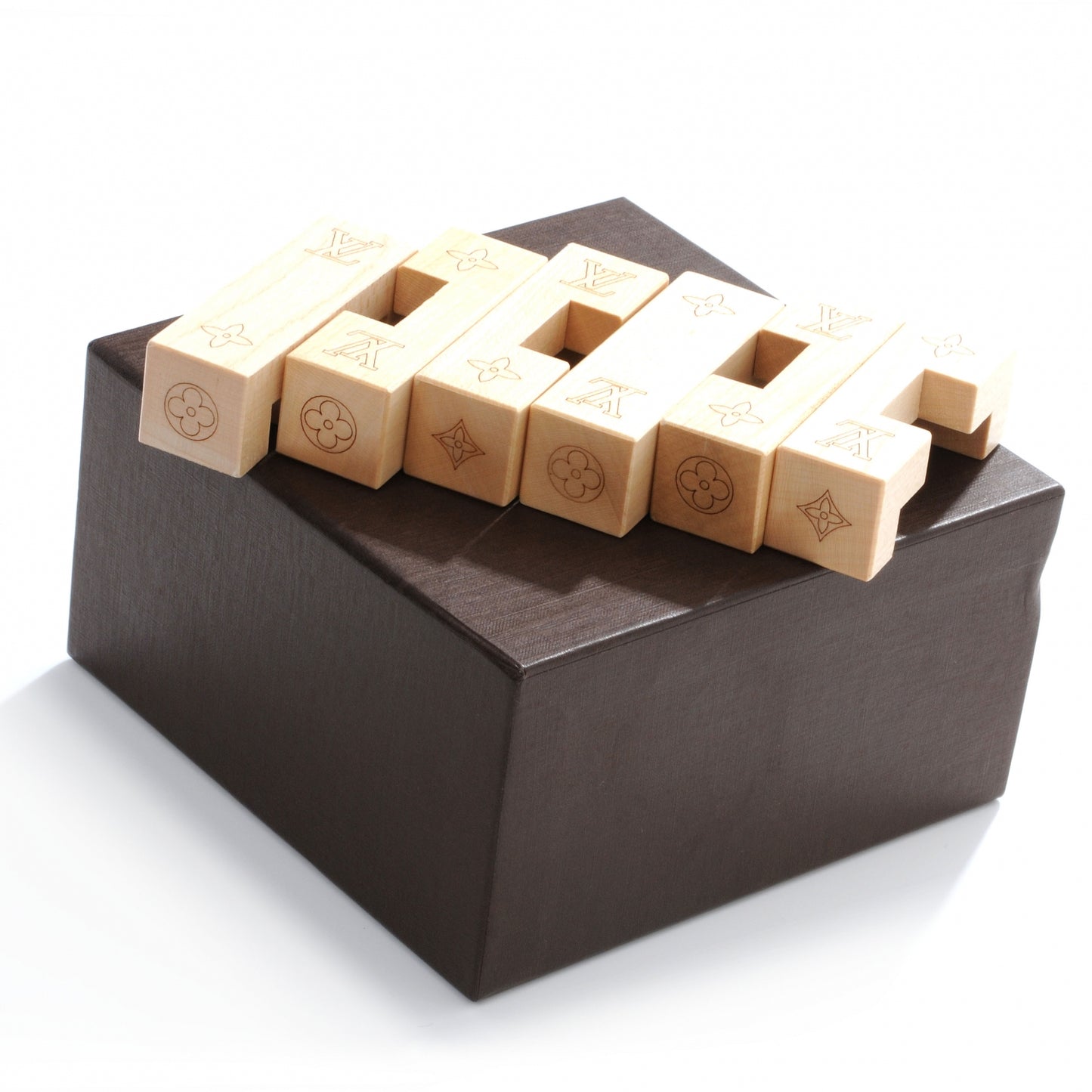 Le Pateki Wood Cube Puzzle VIP Gift