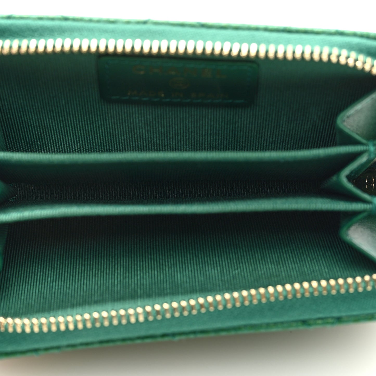 Metallic Caviar Quilted Zip Coin Purse Green