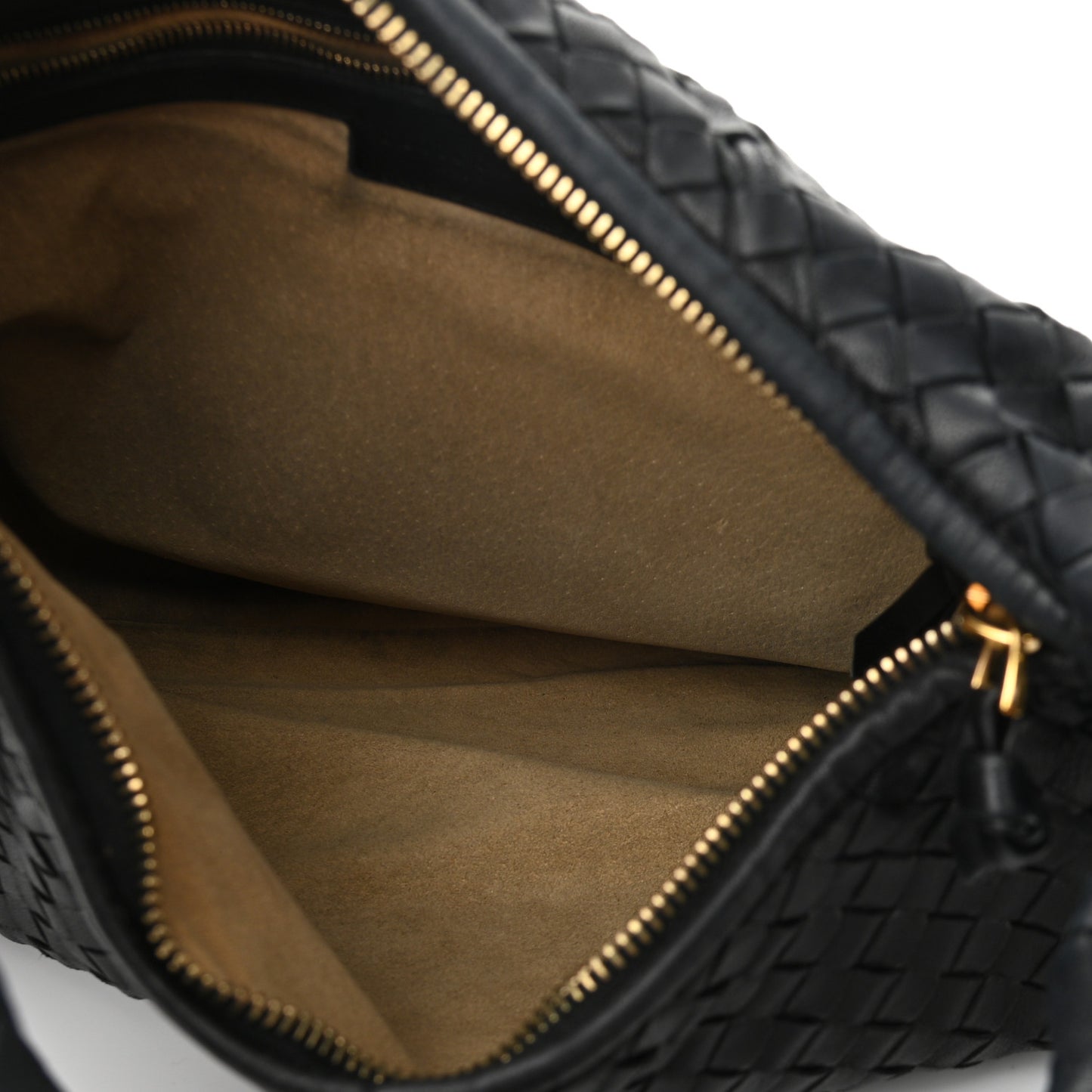 Nappa Intrecciato Medium Veneta Hobo Black