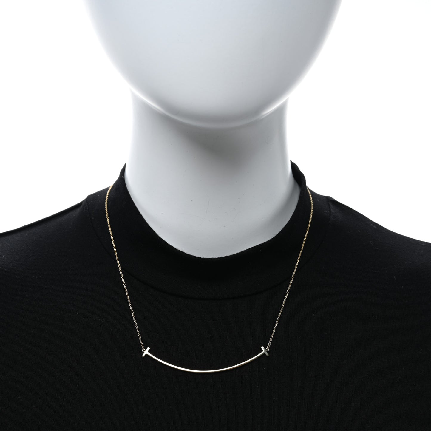 18K Yellow Gold Large T Smile Pendant Necklace