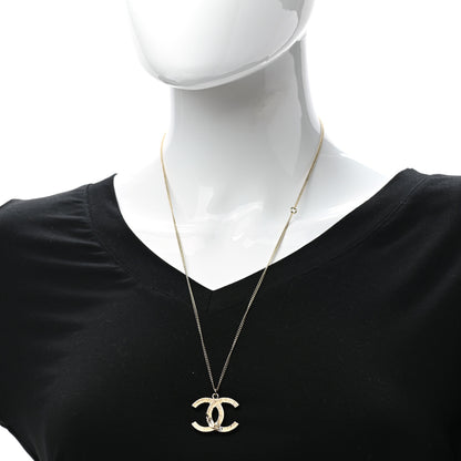Chanel Pearl Crystal Leaf CC Necklace Gold 2 of 7