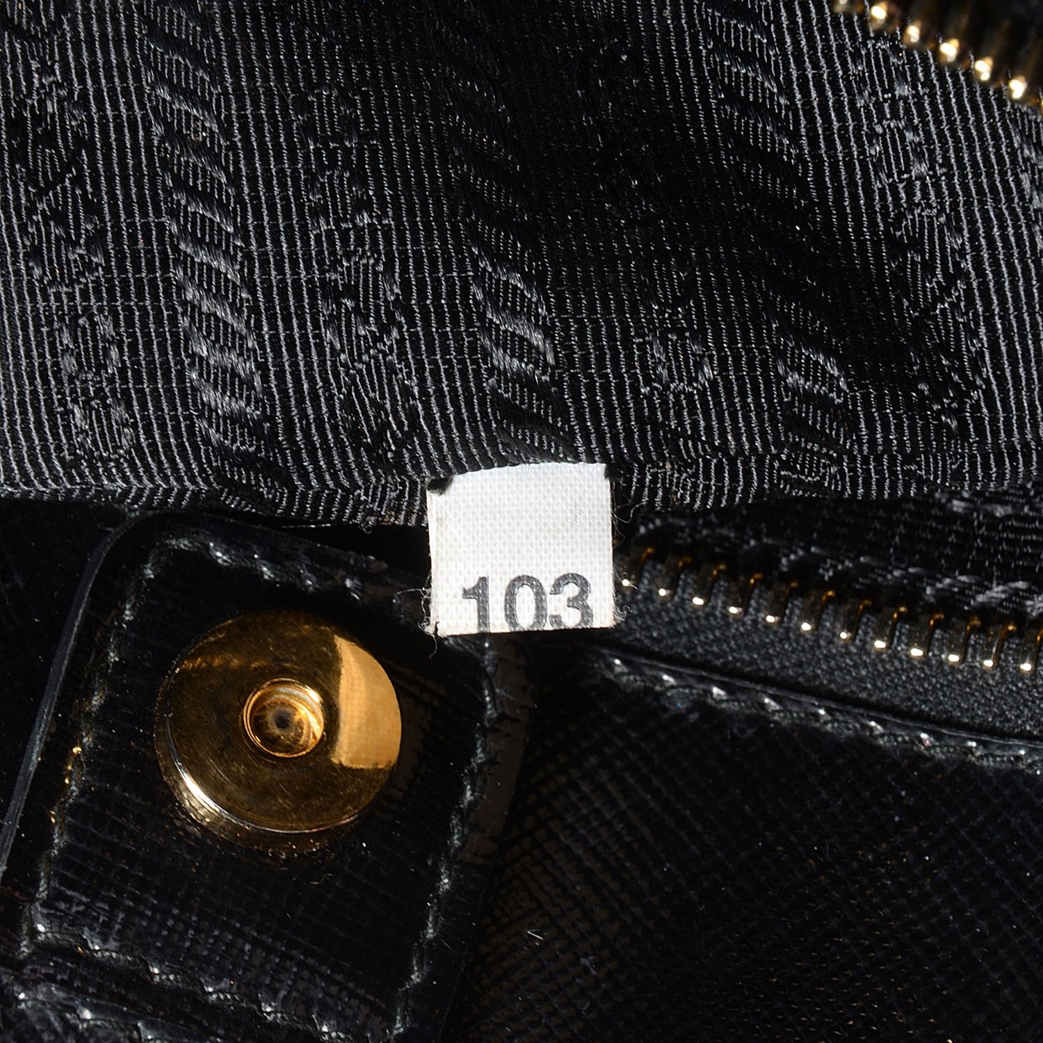 Prada Saffiano Vernice Tote Black 8 of 10