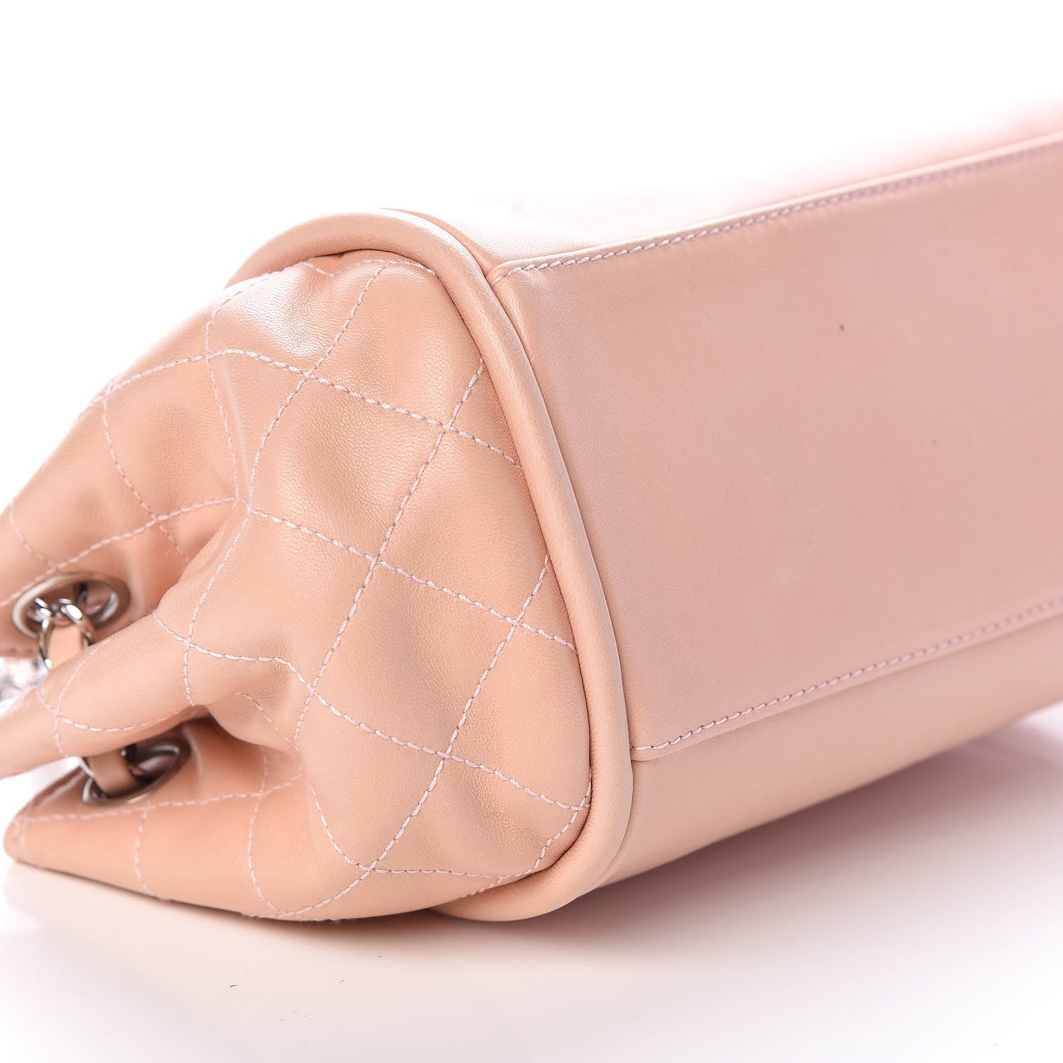 Chanel Lambskin CC Kiss Lock Accordion Bag Rose Clair 5 of 10