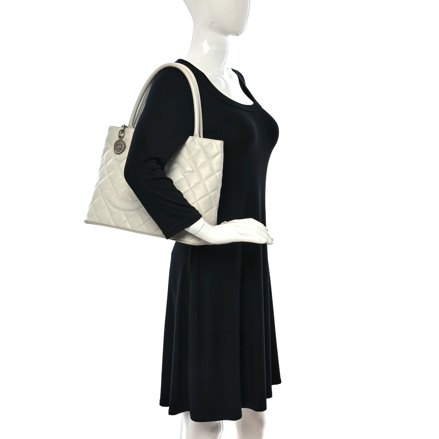 Caviar Quilted Medallion Tote White