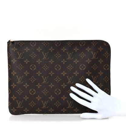Louis Vuitton Monogram Etui Voyage MM Pouch 2 of 8